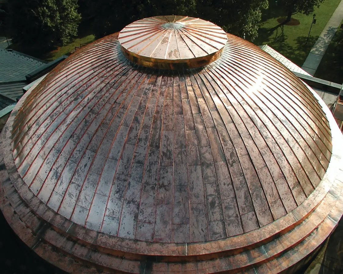 Craftsman Roofing crew installing a new roof in Clarendon Hills